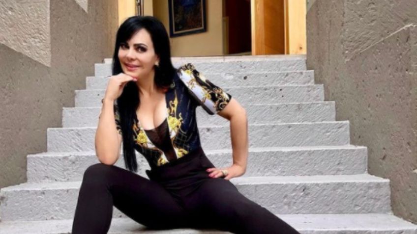 Maribel Guardia roba suspiros al presumir sus piernas con mini short y zapatillas de Cenicienta