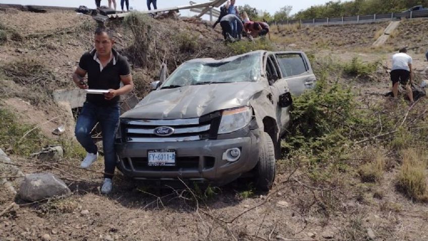 Vuelcan elementos de la Guardia Nacional en maxipista Culiacán-Mazatlán