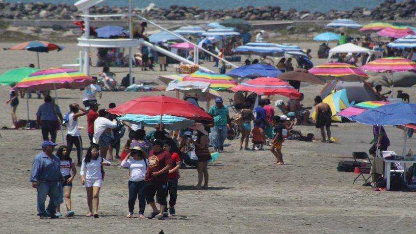 ¡Sin sana distancia! Así lucieron las playas de México este Jueves Santo: FOTOS