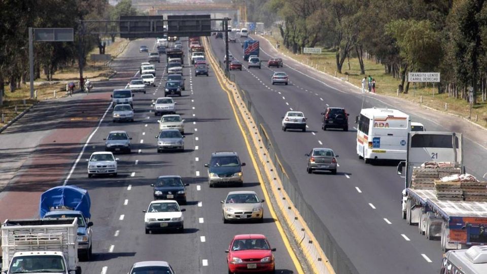 La Autopista México-Puebla es un recorrido que comienza en el kilómetro 17 de la Calzada Ignacio Zaragoza. Foto: Cuartoscuro