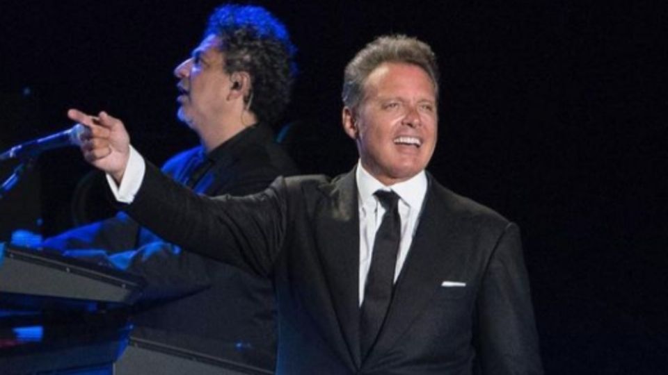 La canción interpretada por Luis Miguel fue escrita en 1955 por Carlos Eleta Almarán. Foto: Especial