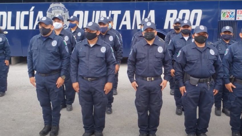 Quitan a policías en Tulum