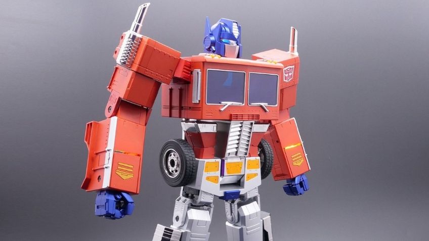 Optimus Prime que se transforma solo será puesto a la venta por Hasbro