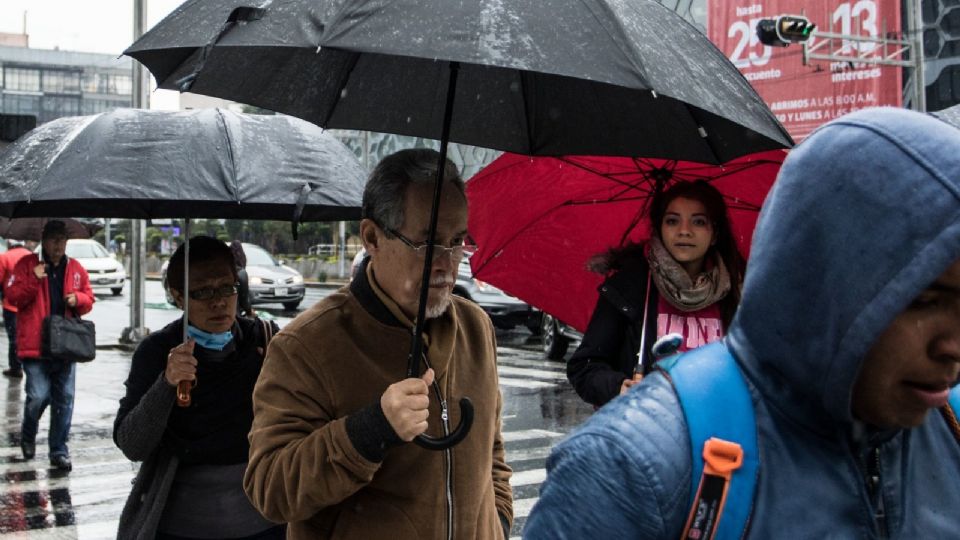 Los días nublados y las lluvias aisladas siguen presentes para este martes. Foto: Cuartoscuro