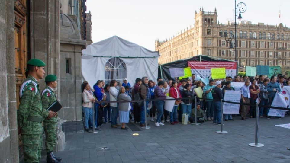 A las 05:00 el STUACH se manifestarán a las afueras del Palacio Nacional. Foto Ilustrativa: Cuartoscuro