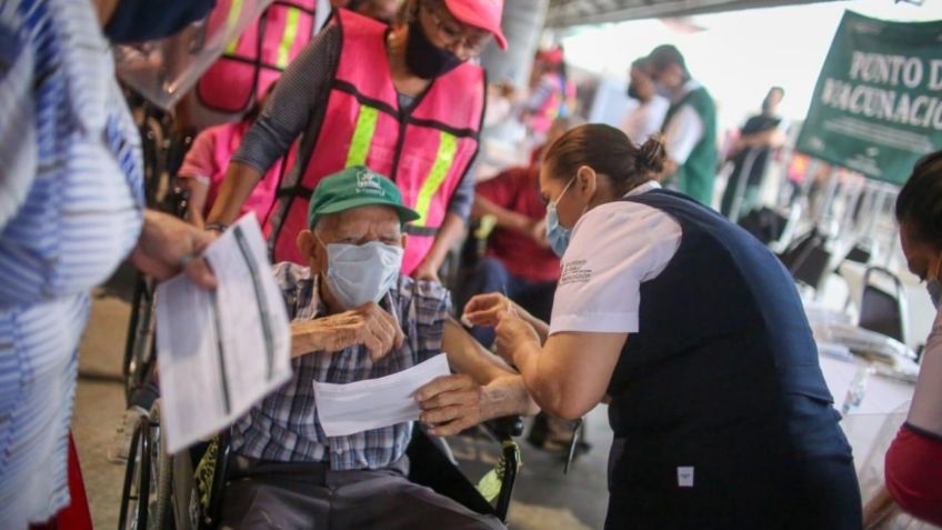 Nuevo León: 148 mil adultos mayores fueron vacunados contra el Covid-19 esta semana