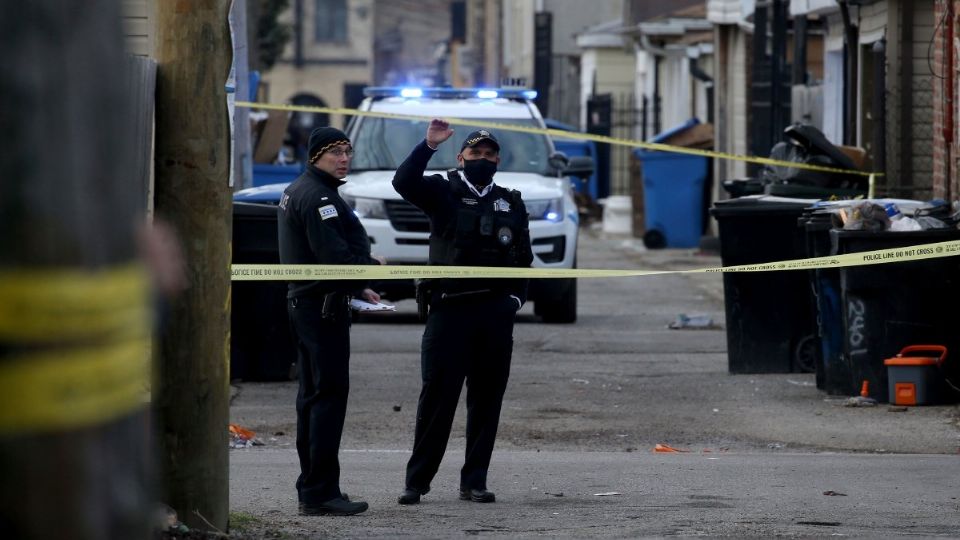 Policías son demandados por confundir cenizas de bebé con droga. Foto: AP