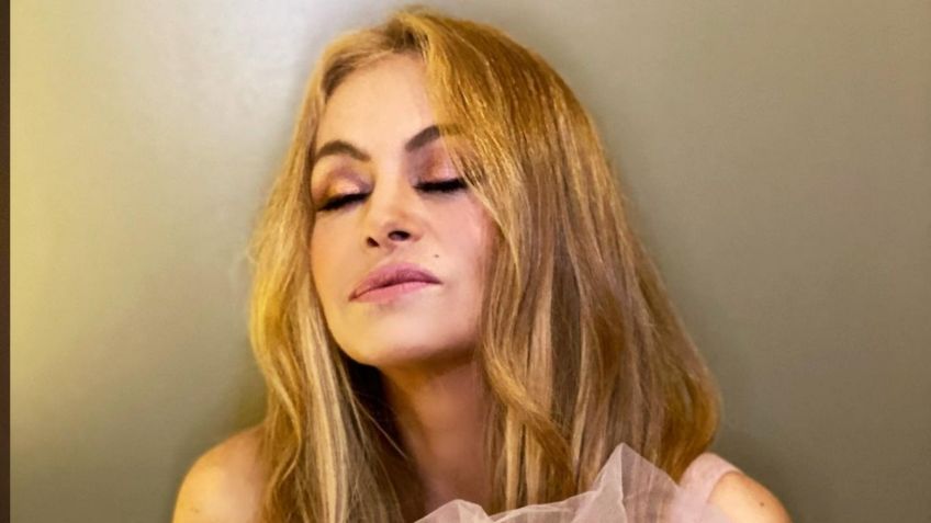 Paulina Rubio se EQUIVOCA de sede para recibir VACUNA contra Covid-19 y se queda sin dosis