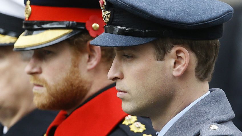 ¿El príncipe Harry y William ya se perdonaron? Así los CAPTARON en funeral de FELIPE