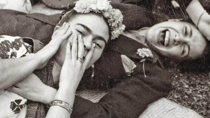 Chavela Vargas: Así fue su INTENSO AMOR que sintió por FRIDA KHALO | VIDEO