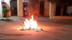 Turba vandaliza la presidencia municipal de Tlacotepec de Benito Juárez, Puebla