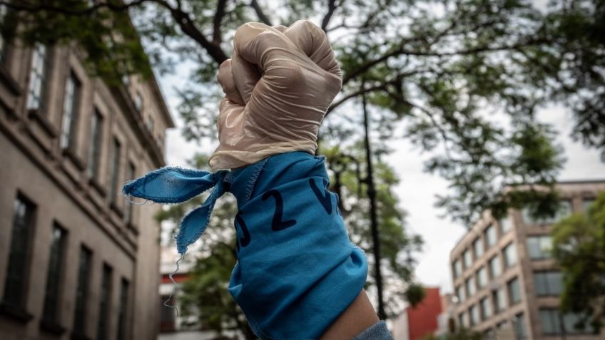 Joven provida cambia la letra de himno feminista, “Sin miedo”, con tema contra el aborto | VIDEO