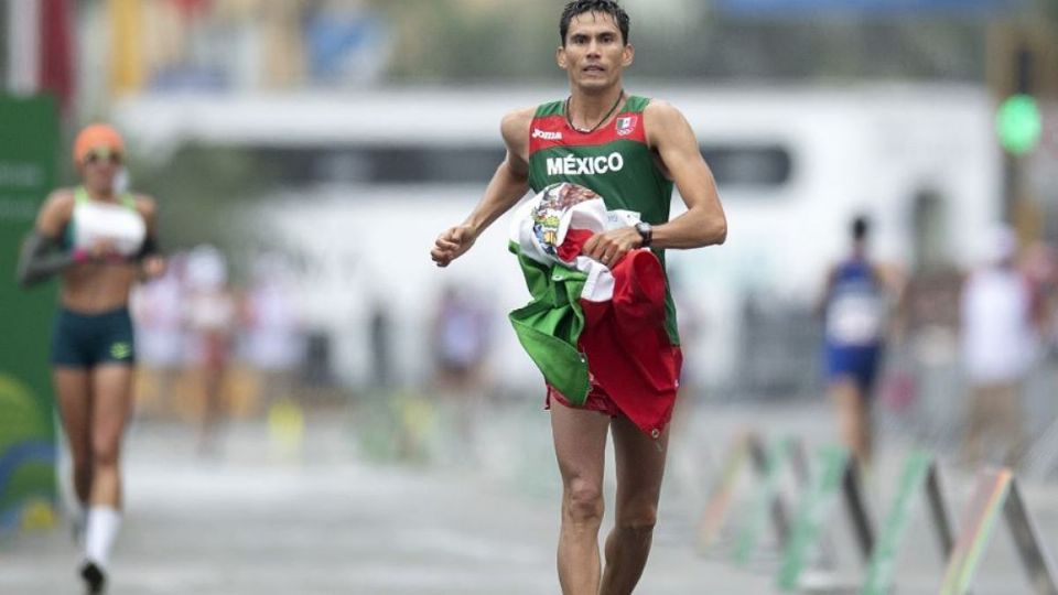 El marchista mexicano fue operado del corazón de pequeño; ahora busca hacer historia en Tokio 2020. Foto: Mexsport