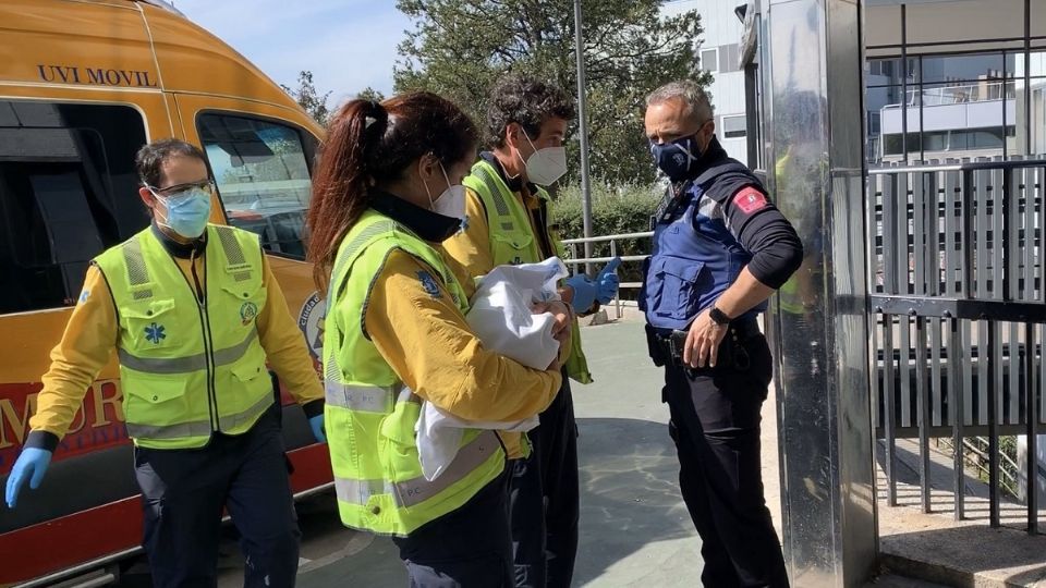 Una bebé recién nacida fue abandonada en España