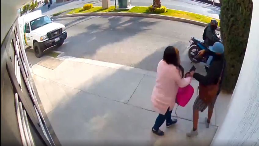 Ocurrió en San Luis Potosí: mujer se defiende de unos asaltantes: VIDEO