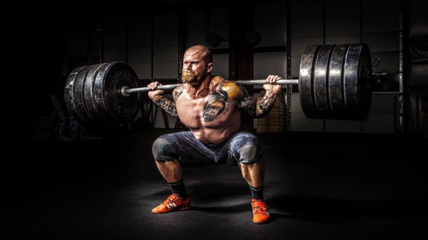 Los mejores movimientos para una piernas grandes en el gym