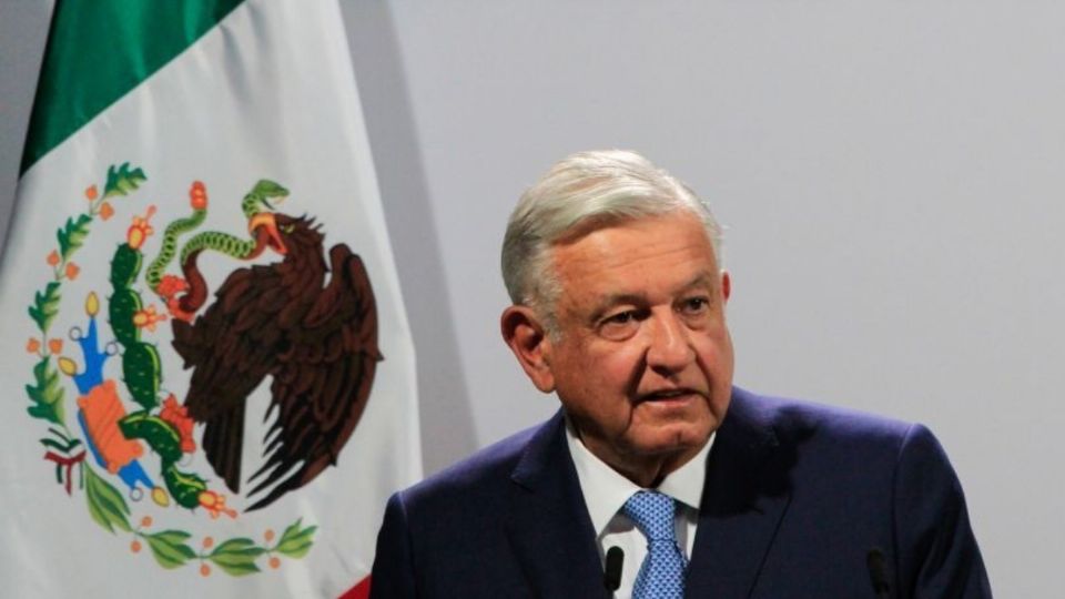 AMLO pidió que los maestros sean vacunados primero que los médicos privados. Foto: Cuartoscuro