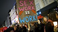 ¿Legalizan el trabajo SEXUAL? Manhattan dejará de PERSEGUIR la prostitución y ANULARÁ miles de casos