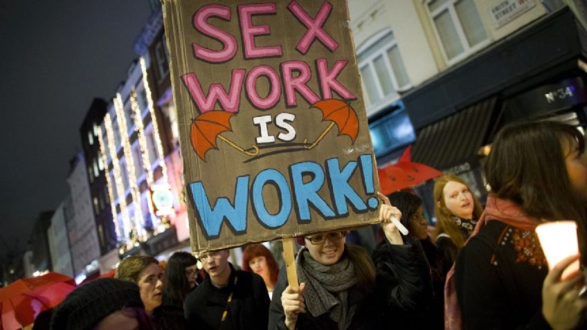 ¿Legalizan el trabajo SEXUAL? Manhattan dejará de PERSEGUIR la prostitución y ANULARÁ miles de casos