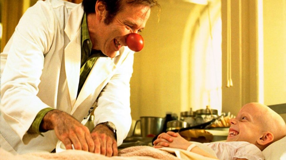 Patch Adams es una película de 1998 dirigida por Tom Shadyac. Foto: Especial