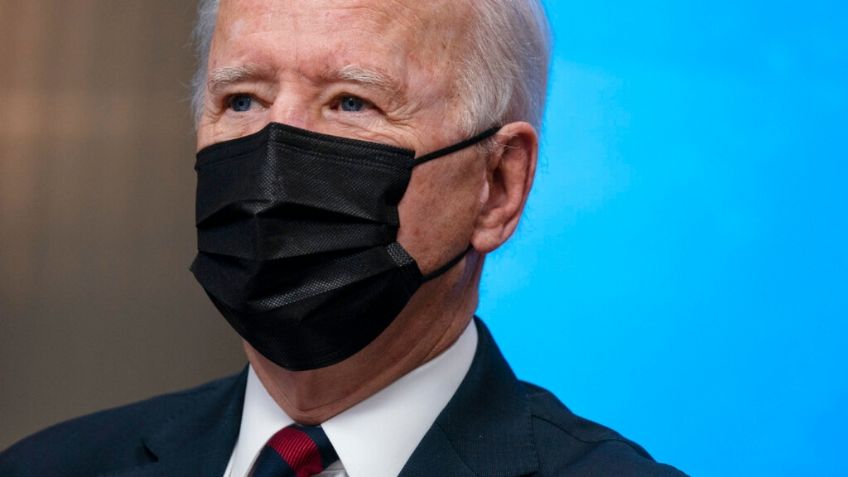 ¿Por qué Joe Biden aún usa CUBREBOCAS en interiores si ya recibió vacuna vs Covid-19? Esta es la RAZÓN