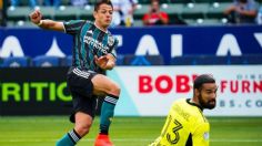 ¡Chicha-HAT-TRICK! Galaxy gana con tres goles de Javier Hernández: VIDEO