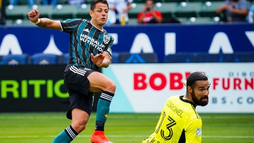 ¡Chicha-HAT-TRICK! Galaxy gana con tres goles de Javier Hernández: VIDEO