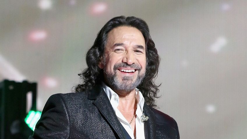 El Buki da cátedra de amor; enternece las redes con mensaje para su esposa