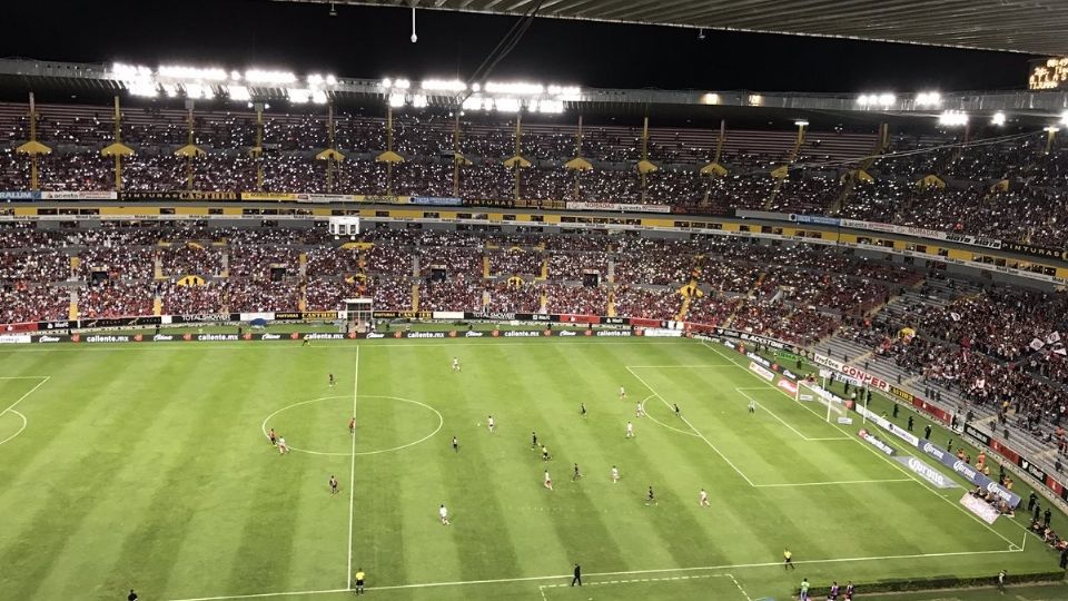 El Estadio Jalisco y el Akron podrían aumentar su aforo máximo para la Liguilla 
FOTO: Archivo