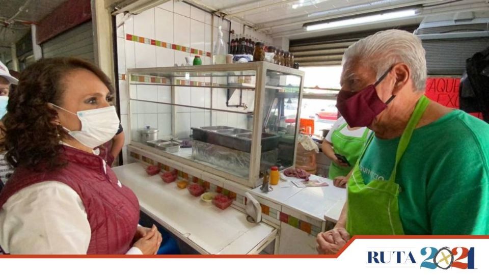 La aspirante recorrió cada uno de los pasillos del inmueble, y se comprometió a modernizarlo. Foto: Especial