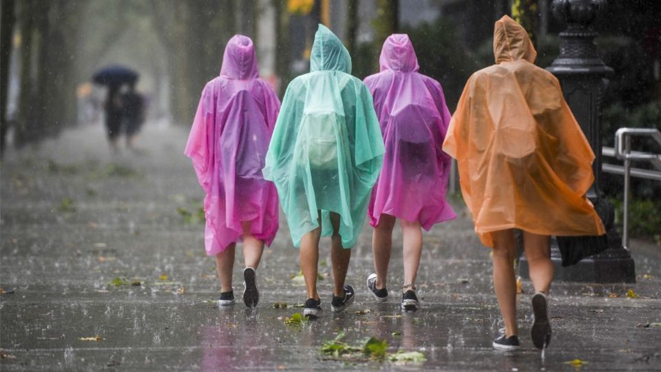 Las lluvias de muy fuertes a intensas podrían generar incremento en los niveles de ríos y arroyos, deslaves e inundaciones en zonas bajas