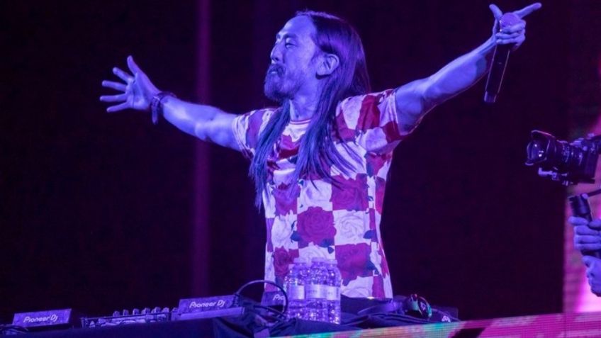 Steve Aoki confiesa que es gran seguidor de Christian Nodal