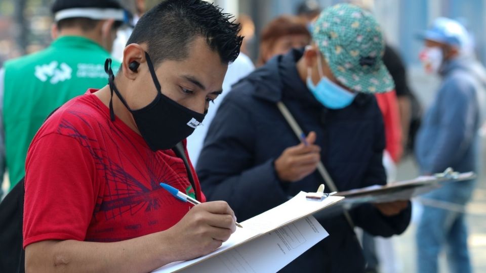 En México, aún hay 5.3 millones de individuos afectados por la pandemia. Foto: Cuartoscuro