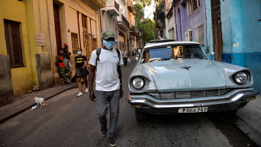 Cuba multará a quienes no usen cubrebocas; refuerza medidas ante rebrote de Covid-19