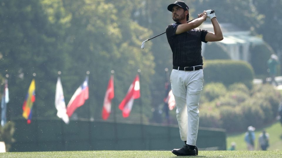 Abraham Ancer fue penalizado con dos golpes y cae al sitio 52; Carlos Ortiz, en el puesto 86 Foto: AFP