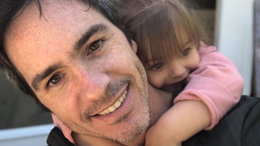 Mauricio Ochmann enloquece las redes con foto de su primera hija; es idéntica a Kailani, aseguran sus fans