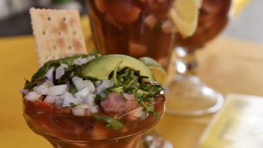 Surge #LadyCeviche, abogado que se queja de los precios de una marisquería