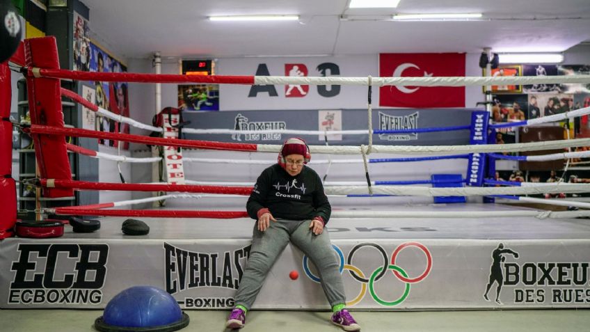 Upper al Parkinson:  ‘Abuelita Nancy’ entrena todos los días boxeo para vencer al Parkinson