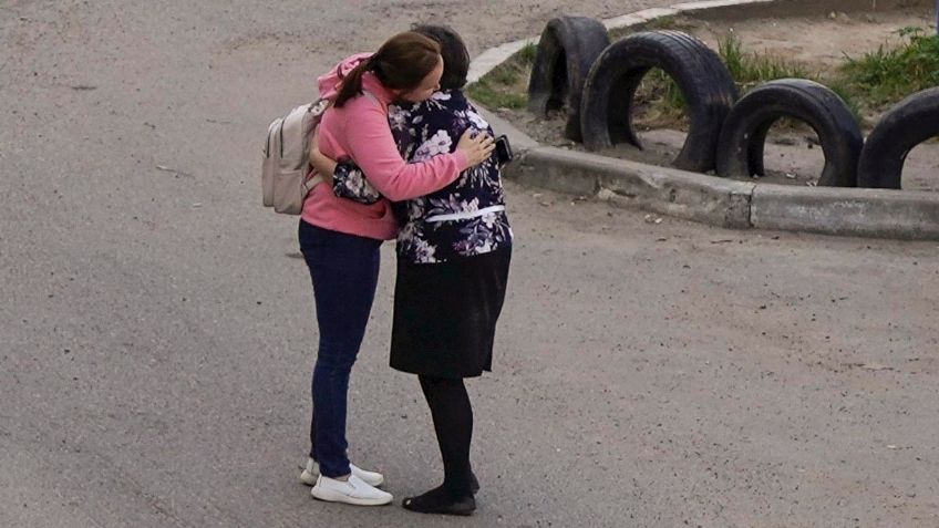 ¡Tragedia escolar! Joven abre fuego contra estudiantes en Rusia; hay 9 muertos y 29 heridos