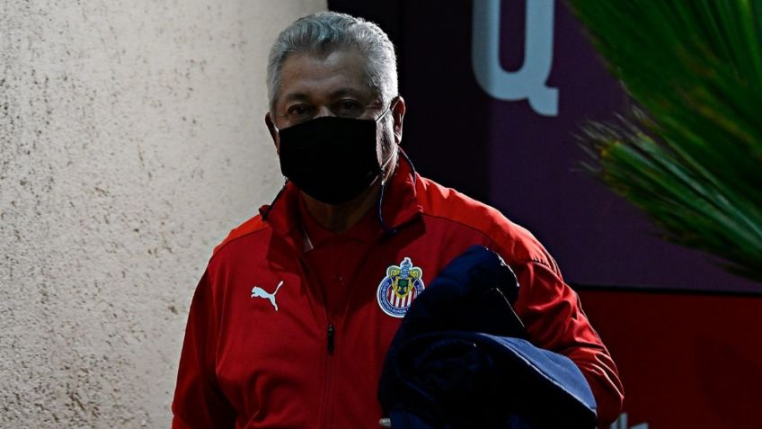 Chivas renovaría a Víctor Manuel Vucetich como DT, pese a quedar fuera de Liguilla