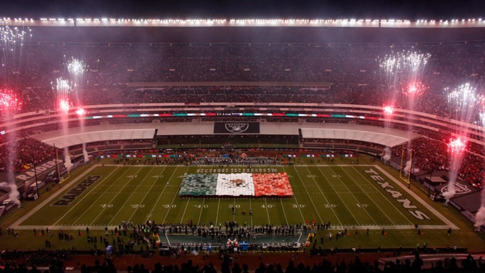 Imagen del partido en México de la NFL en 2017. Foto: Mexsport