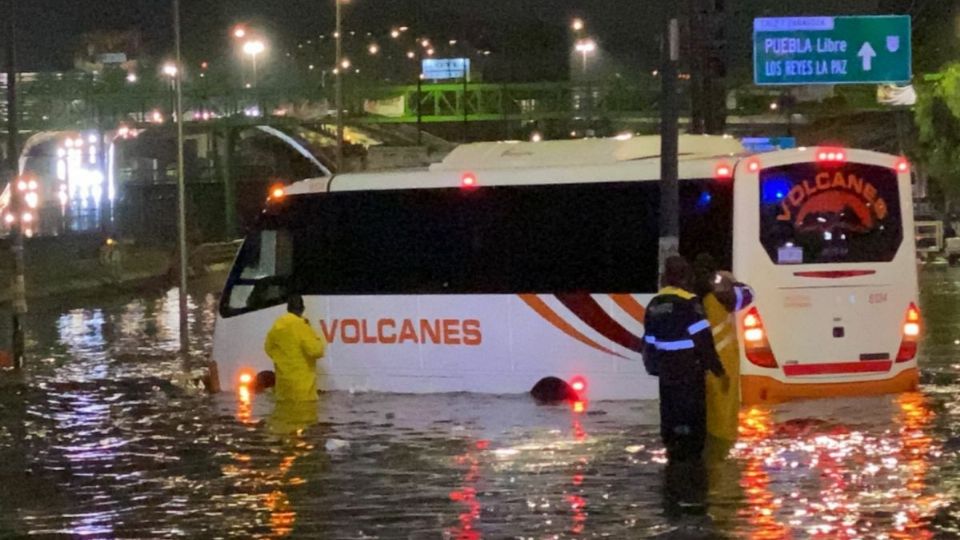 La alcaldía Iztapalapa fue la más afectada por las lluvias. Foto: @repartidorr