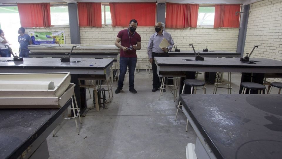 “Necesitan formación para acompañar la situación emocional y apuntalar el carácter de sus alumnos', señalan. Foto: CUARTOSCURO