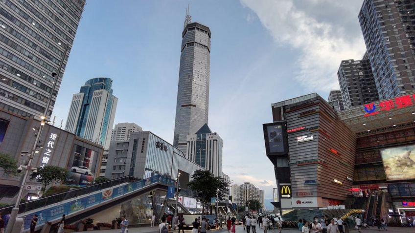 ¡Edificio en China tiembla de la nada! Causa pánico entre los ciudadanos  |VIDEO