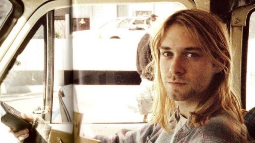 Subastan mechones de cabello de Kurt Cobain por más de 14 mil dólares