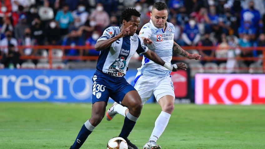 Cruz Azul y Pachuca aburren con empate 0-0 en la ida de las semis