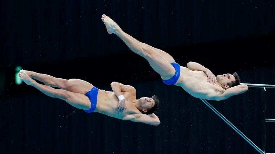 Iván García y Randal Willars ganaron medalla de plata en la Copa del Mundo de Clavados y así lograron su pase a Tokio 2020. Foto: Especial