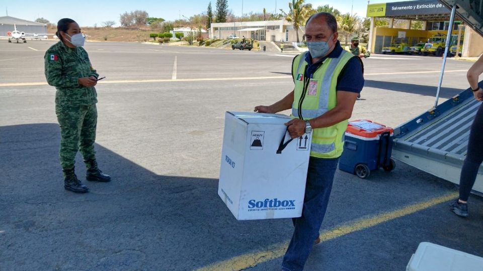 Llegaron un total de 39 mil 330 dosis de vacunas contra la Covid-19. Foto: Especial