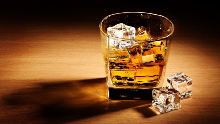 Whisky o güisqui, ¿Cuál es la manera correcta de escribir el nombre de esta bebida?