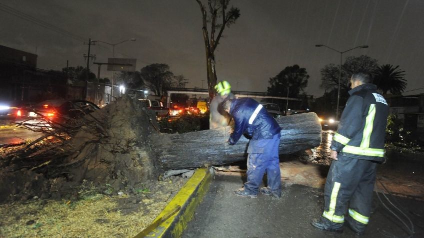 Clima en México: Posibles tornados en 2 estados y lluvias fuertes al sureste; CDMX con mínima de 12 grados